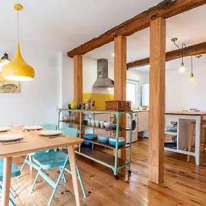  Apartamento Warm And Inviting, Location By Urbanhosting